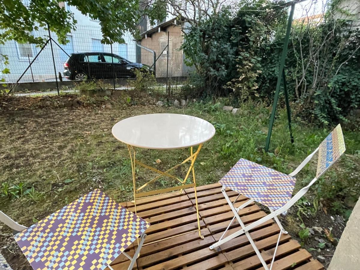 Le P'Tit Montjoux - Appart Avec Jardin Proche Gare Besançon Exterior foto